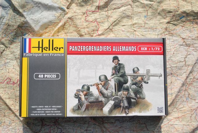 Heller 49606  GERMAN INFANTRY Wehrmacht 1940 - 1945